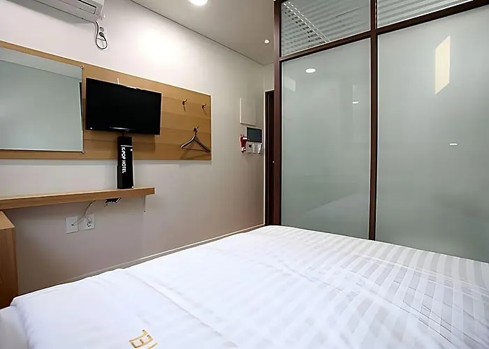 首尔站酒店 酒店 2*